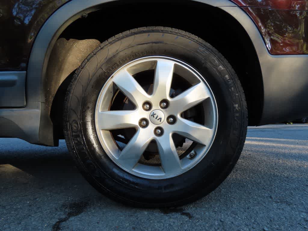 Thumbnail: 2013 Kia Sorento - 9