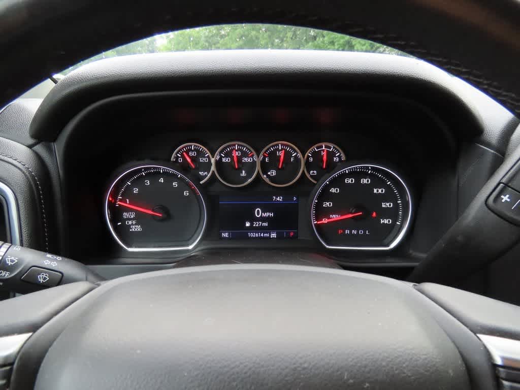 Thumbnail: 2020 Chevrolet Silverado 1500 - 24