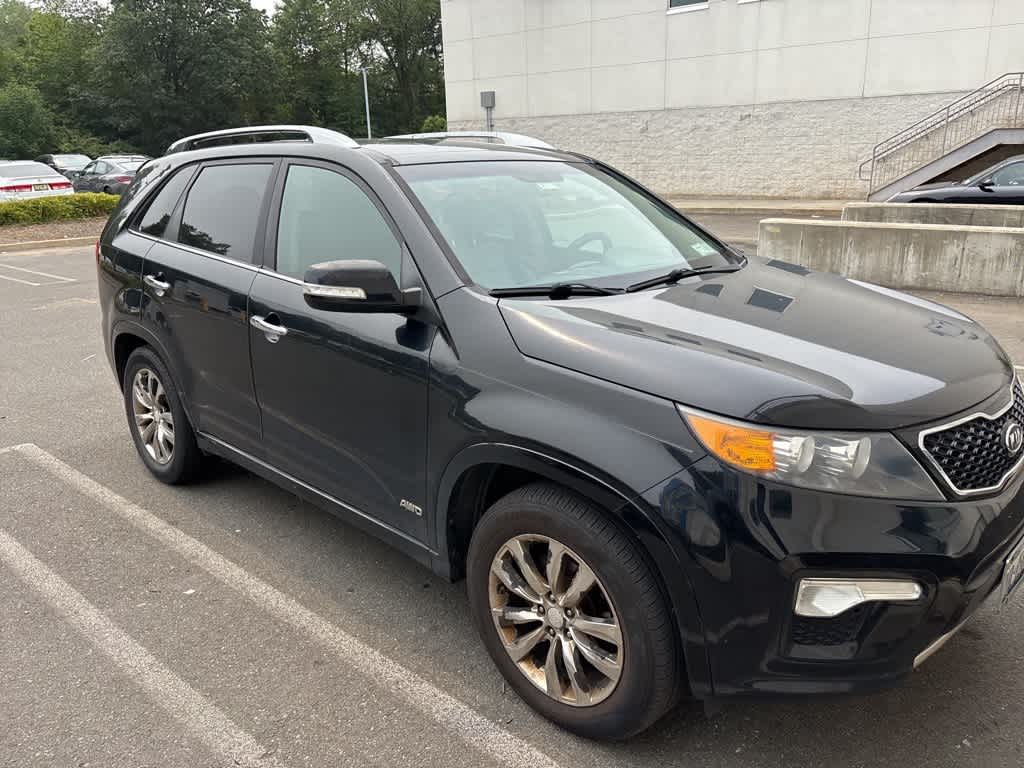 Thumbnail: 2013 Kia Sorento - 2