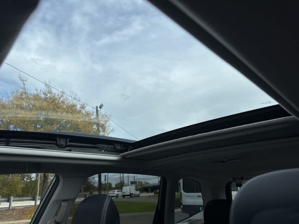 Thumbnail: 2017 Subaru Forester - 18