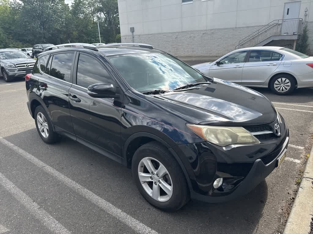 Thumbnail: 2013 Toyota RAV4 - 5