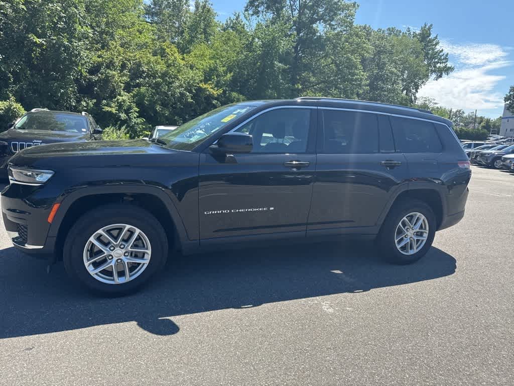 Thumbnail: 2022 Jeep Grand Cherokee - 4