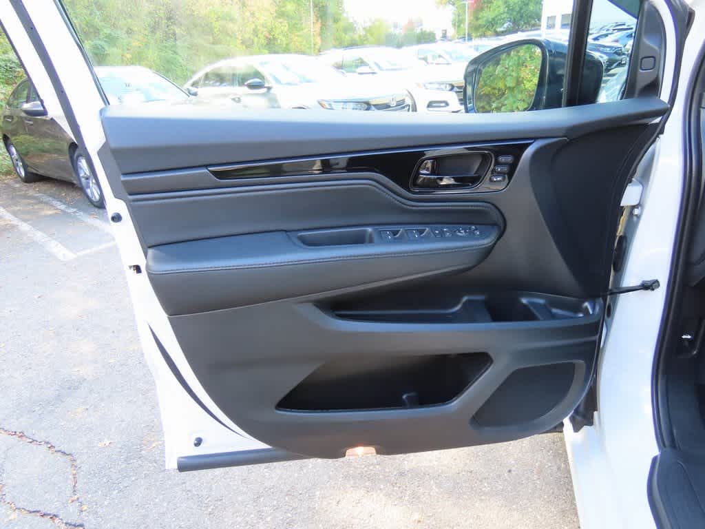 Thumbnail: 2024 Honda Odyssey - 18