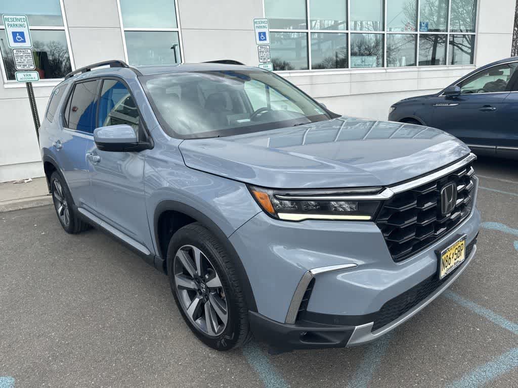 Thumbnail: 2023 Honda Pilot - 6