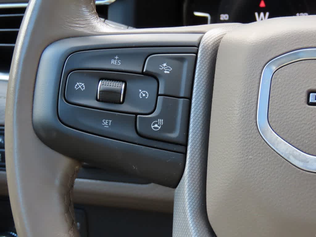 Thumbnail: 2022 GMC Yukon XL - 25