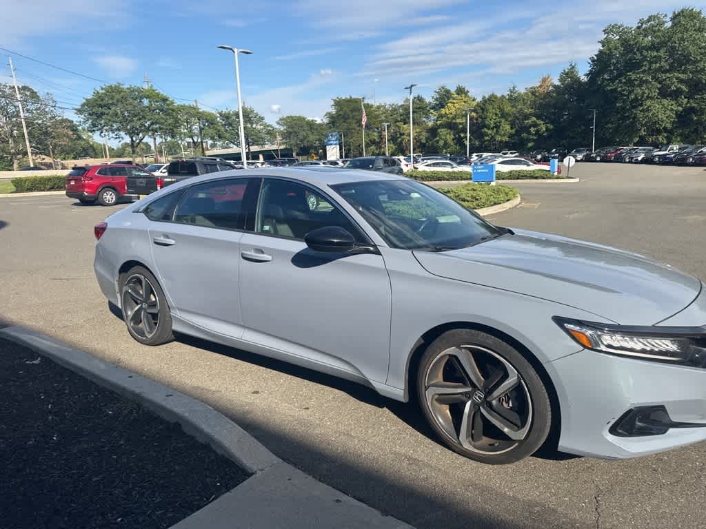 Thumbnail: 2022 Honda Accord - 15