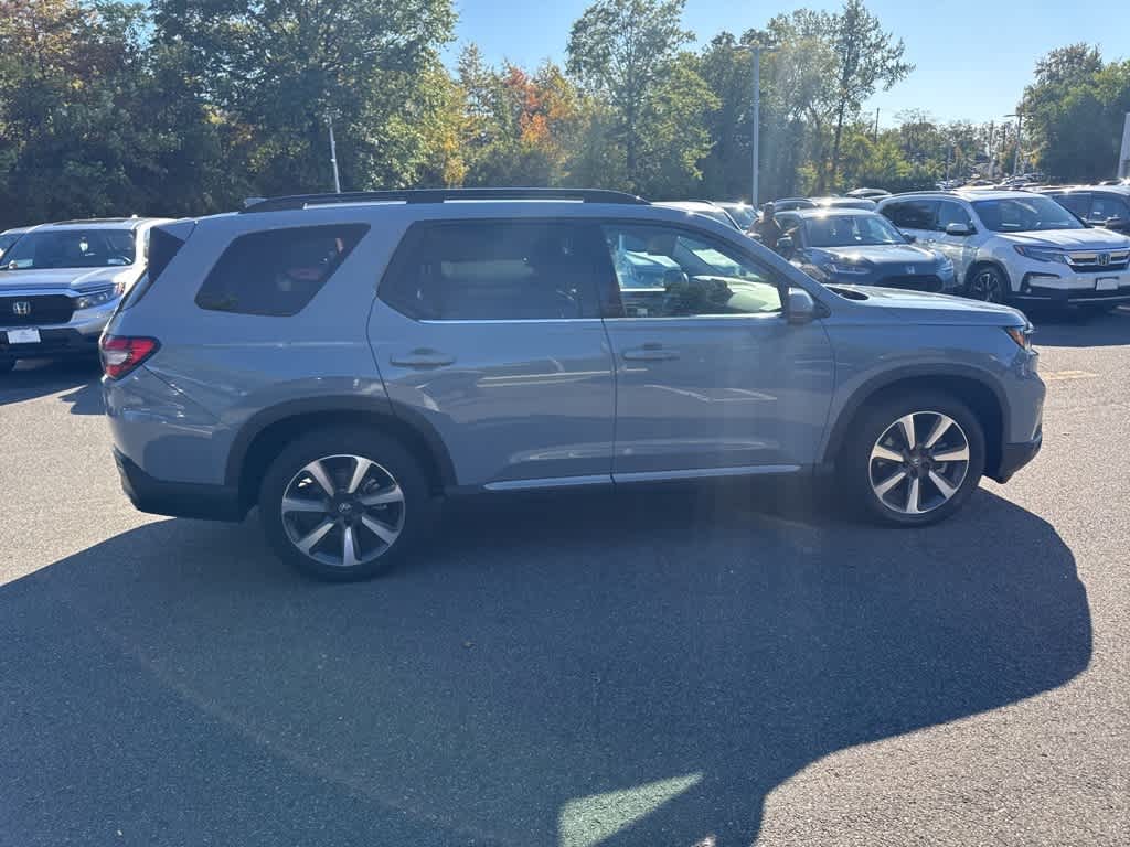 Thumbnail: 2023 Honda Pilot - 6