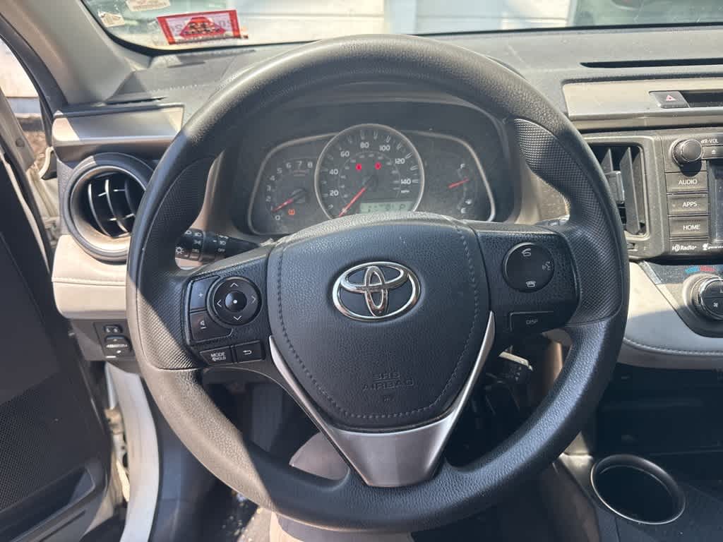 Thumbnail: 2015 Toyota RAV4 - 13