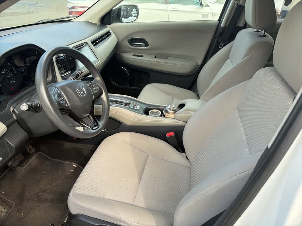 Thumbnail: 2018 Honda HR-V - 25