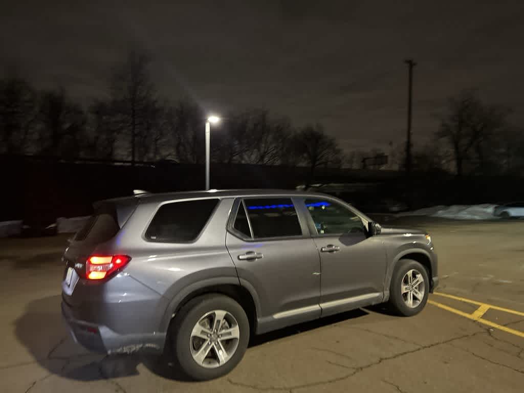 Thumbnail: 2023 Honda Pilot - 15