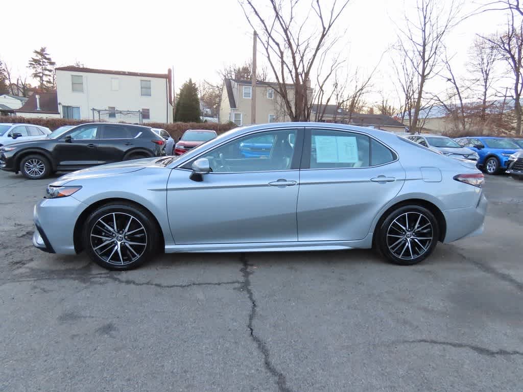 Thumbnail: 2024 Toyota Camry - 3