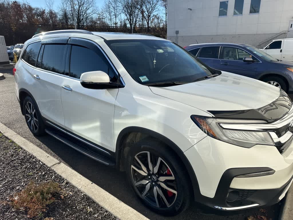 Thumbnail: 2019 Honda Pilot - 13