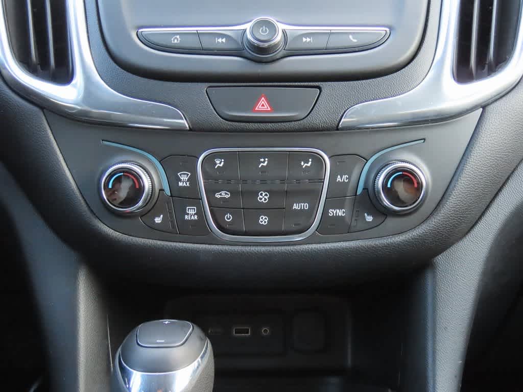 Thumbnail: 2020 Chevrolet Equinox - 19