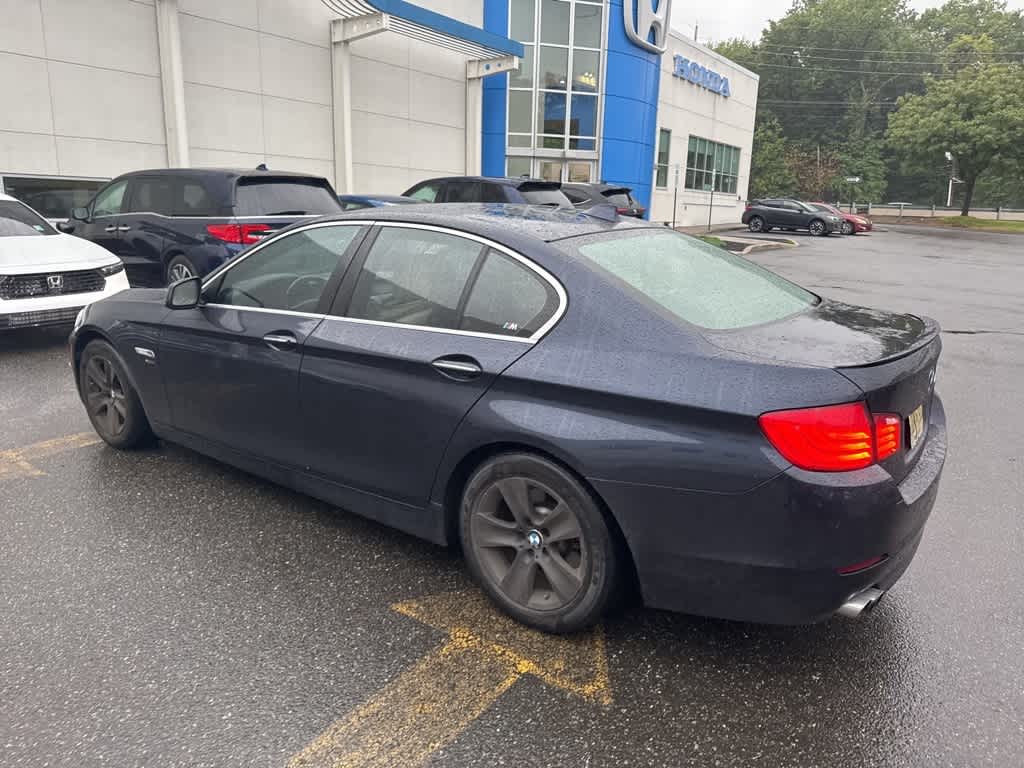Thumbnail: 2011 BMW 5 Series - 17