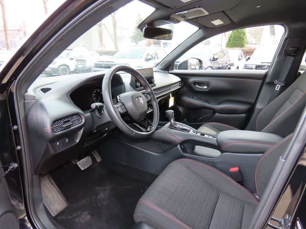 Thumbnail: 2025 Honda HR-V - 2