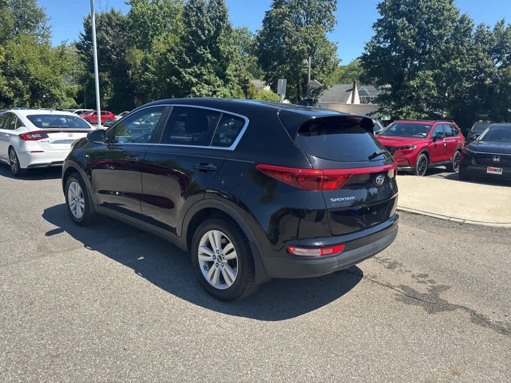 Thumbnail: 2017 Kia Sportage - 11