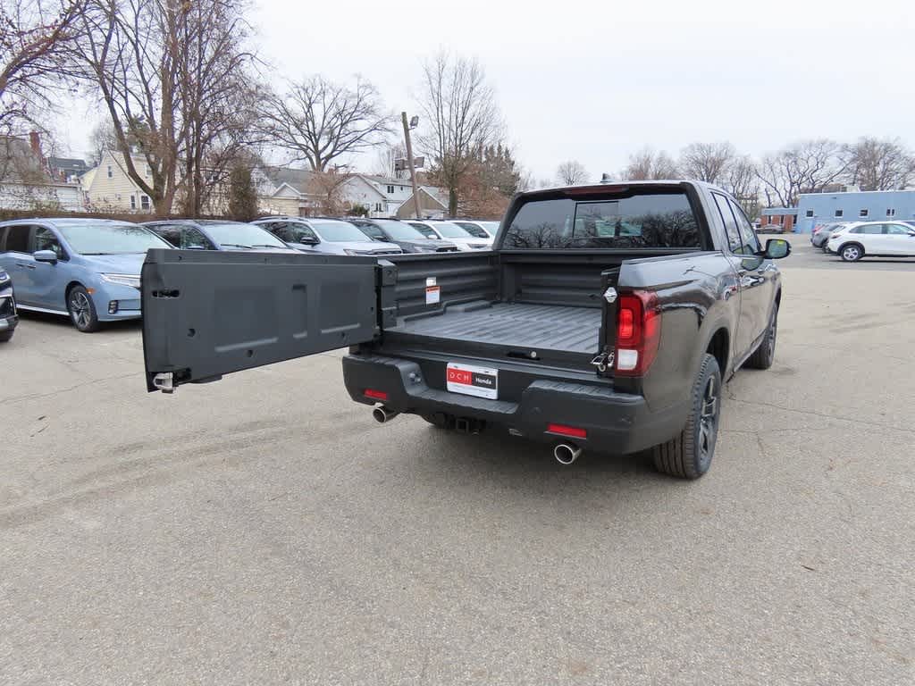2025 Honda Ridgeline Black Edition 11