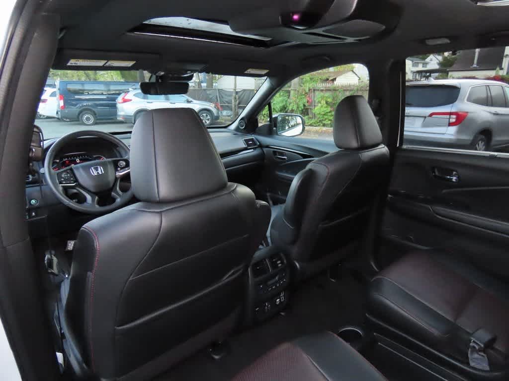 Thumbnail: 2022 Honda Pilot - 16