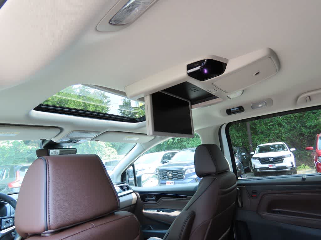 Thumbnail: 2026 Honda Odyssey - 17