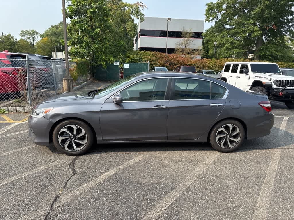 Thumbnail: 2017 Honda Accord - 3