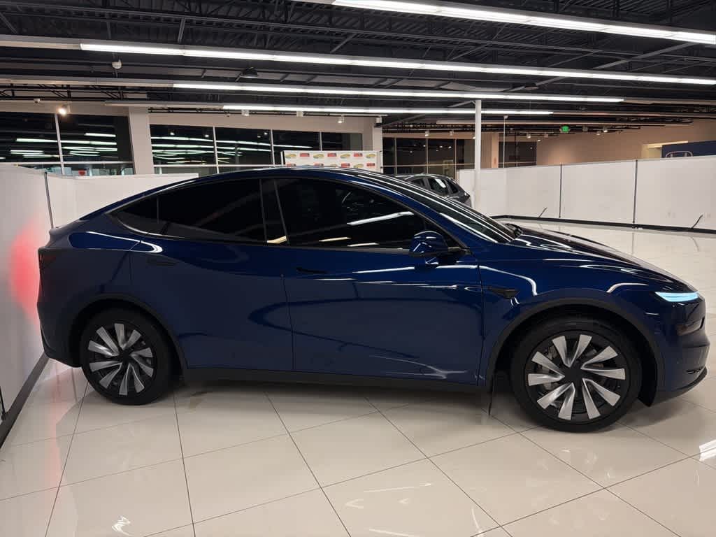 Thumbnail: 2026 Tesla Model Y - 15