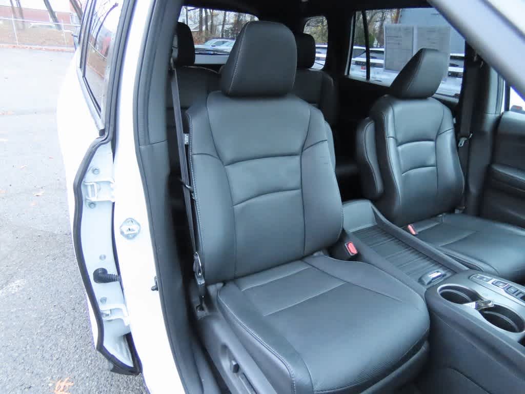 Thumbnail: 2022 Honda Passport - 16