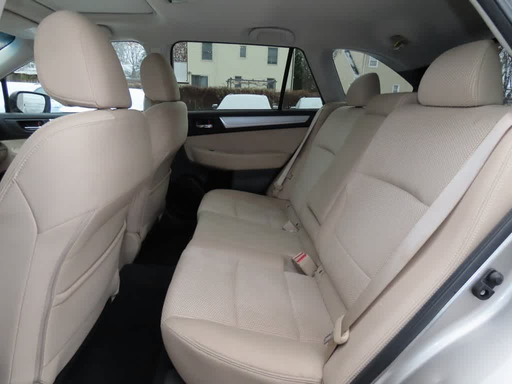 Thumbnail: 2016 Subaru Outback - 13