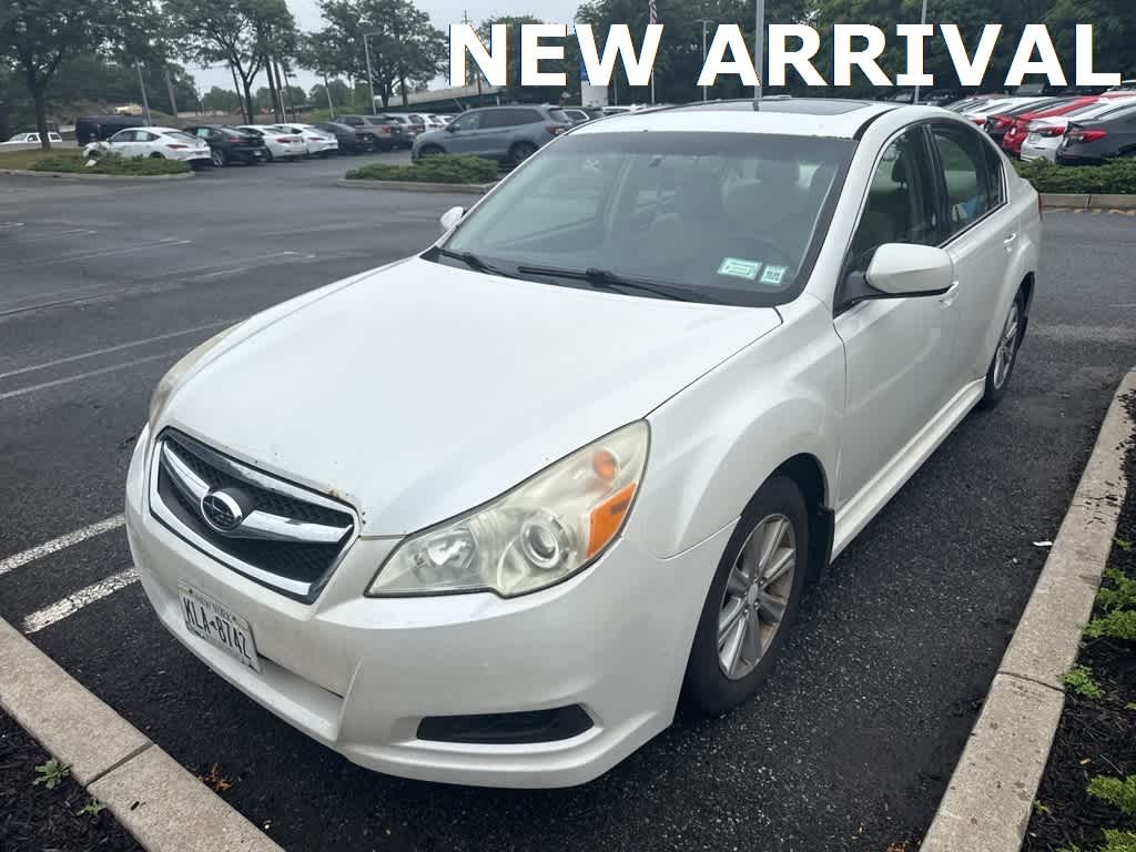 Thumbnail: 2010 Subaru Legacy - 1