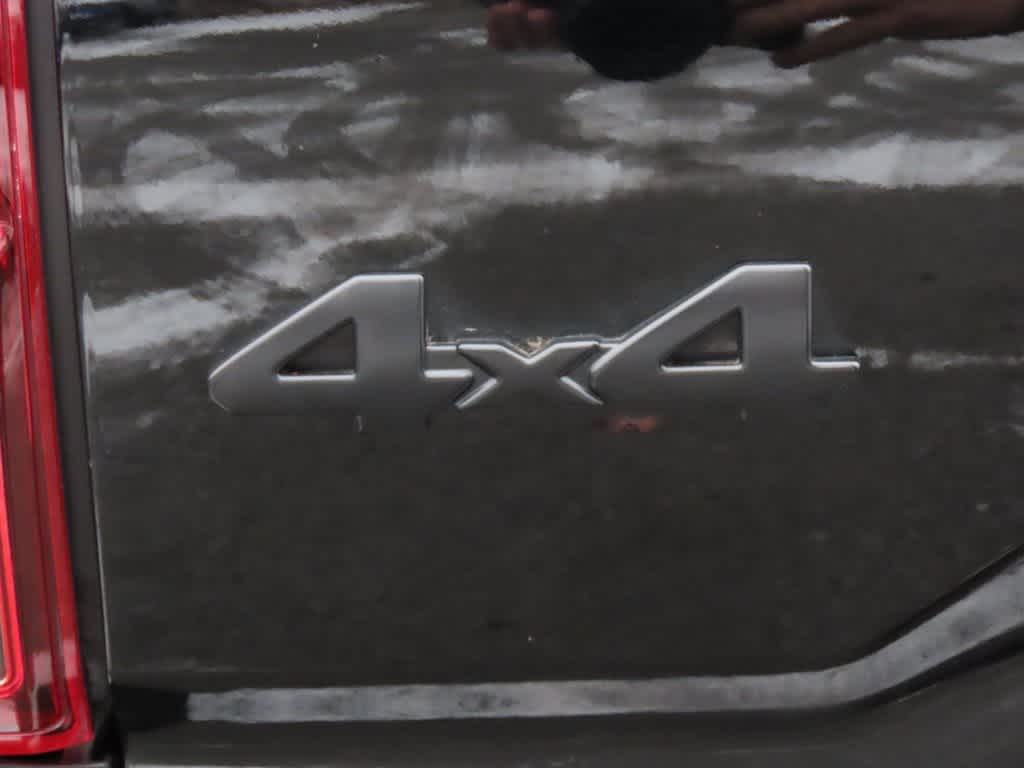 Thumbnail: 2023 Toyota Tacoma - 10