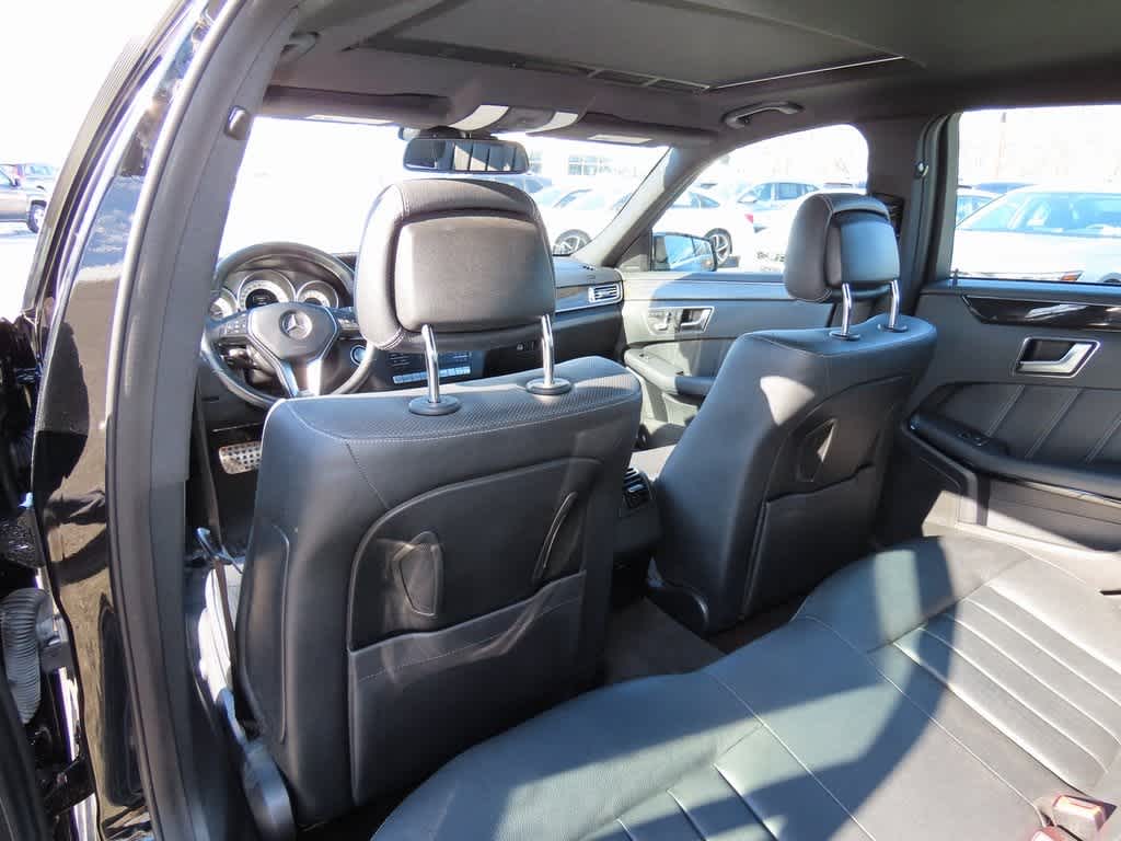 Thumbnail: 2016 Mercedes-Benz E-Class - 14