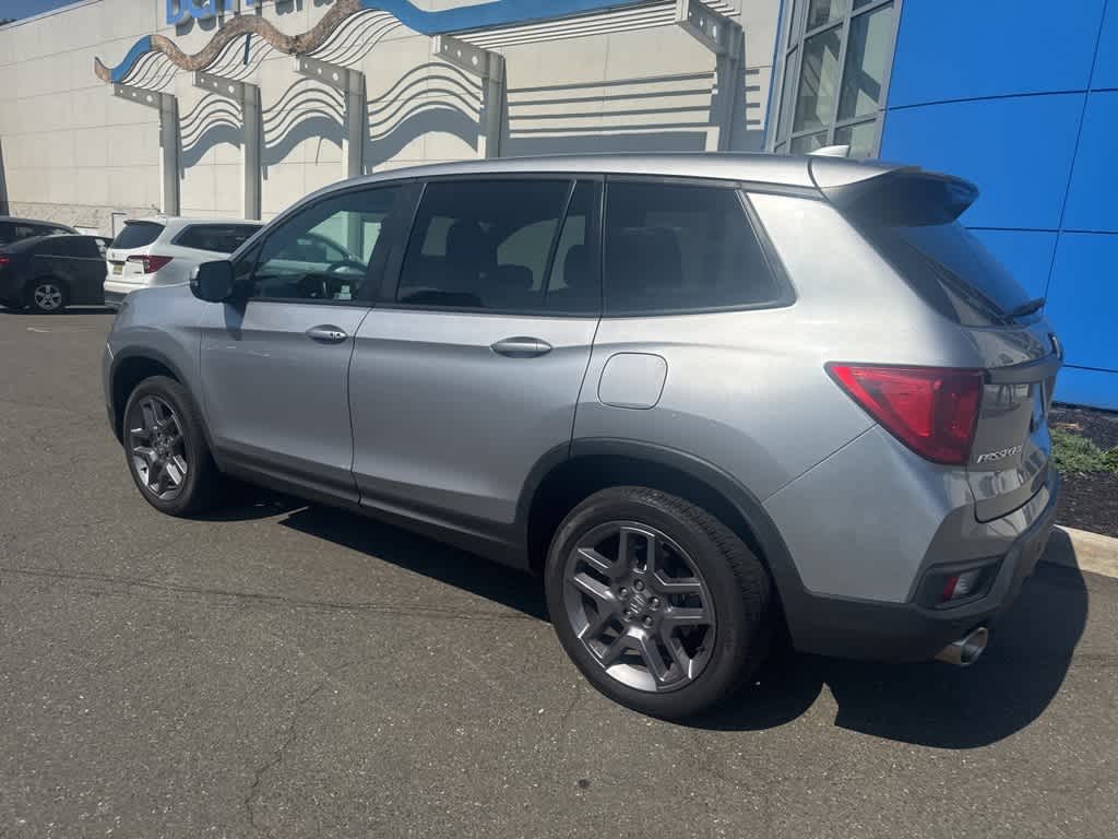 Thumbnail: 2022 Honda Passport - 10