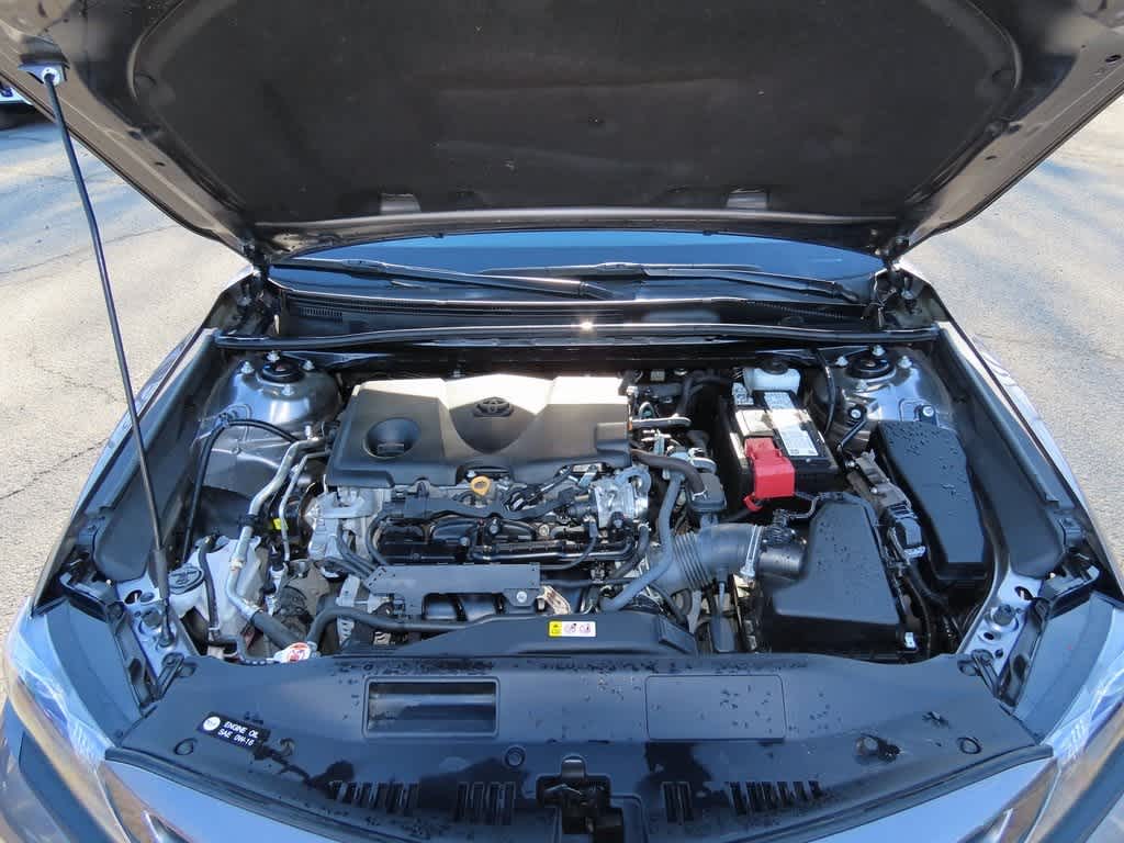 Thumbnail: 2023 Toyota Camry - 10