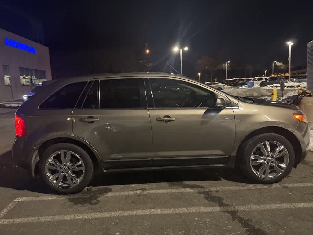 Thumbnail: 2013 Ford Edge - 7