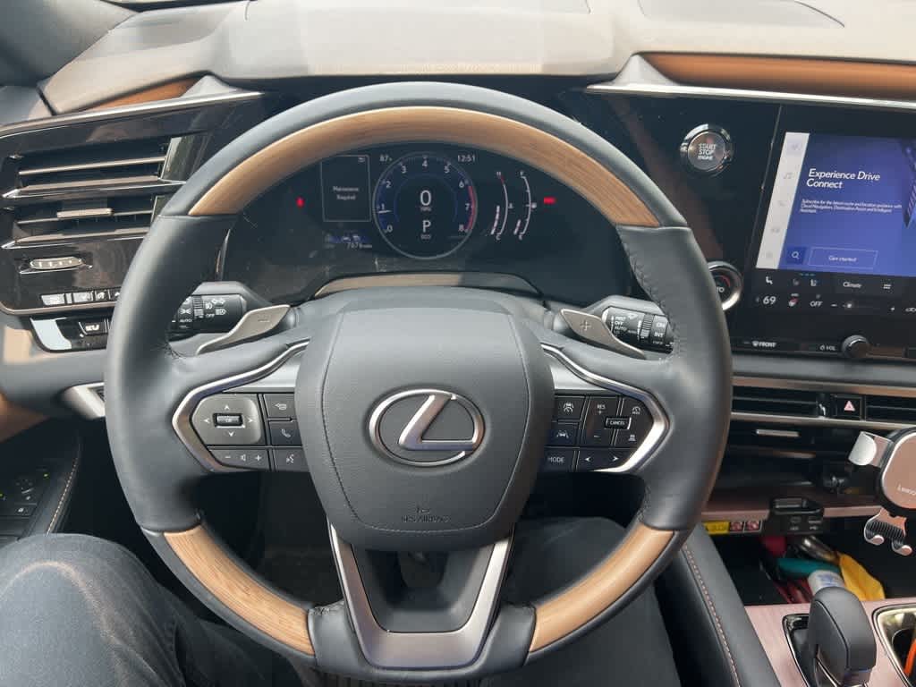 Thumbnail: 2023 Lexus RX - 7