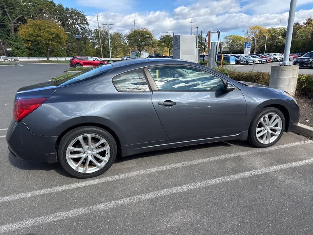 Thumbnail: 2009 Nissan Altima - 10