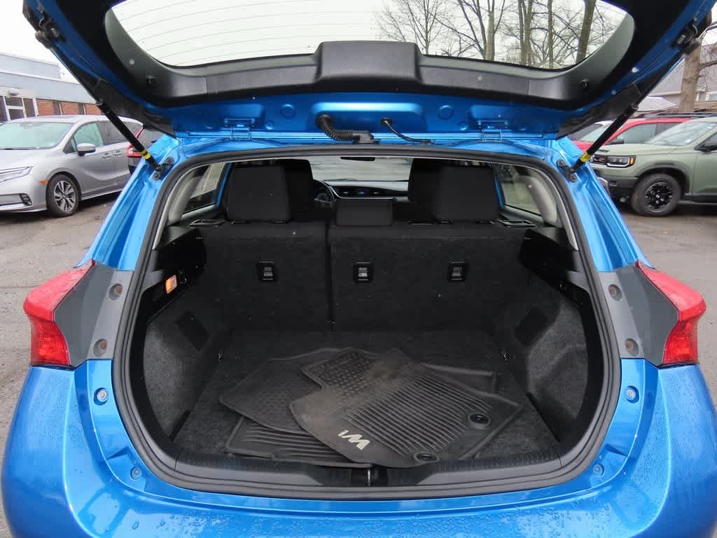 Thumbnail: 2017 Toyota Corolla iM - 11