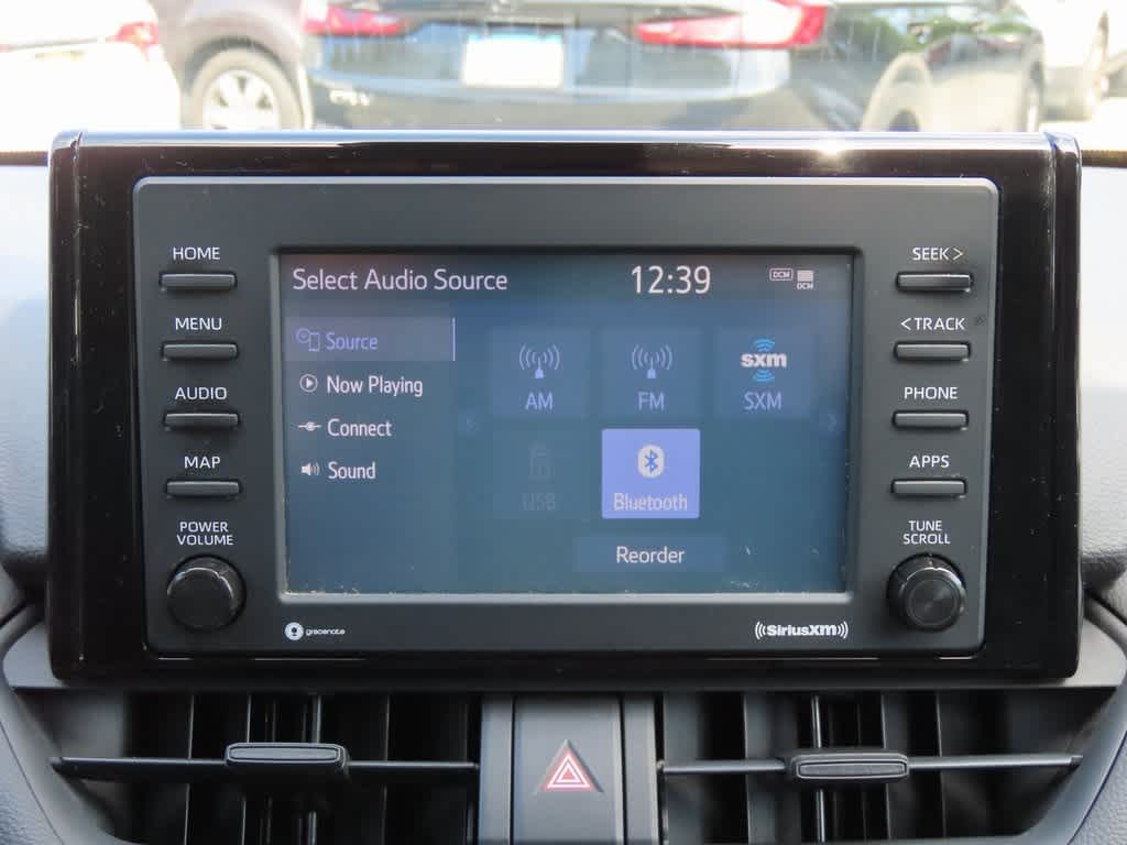 Thumbnail: 2020 Toyota RAV4 - 19