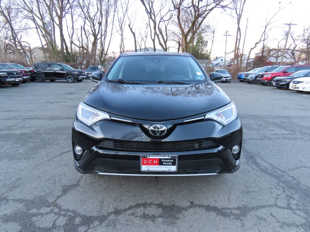 Thumbnail: 2018 Toyota RAV4 - 6