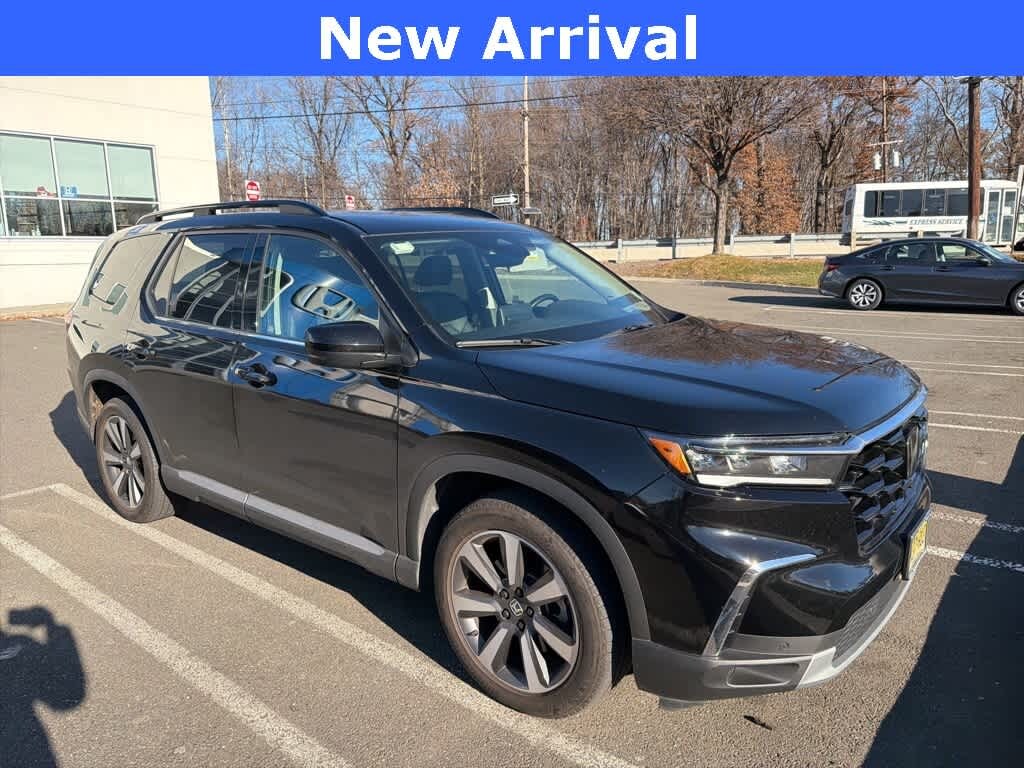 Certified 2023 Honda Pilot Touring SUV