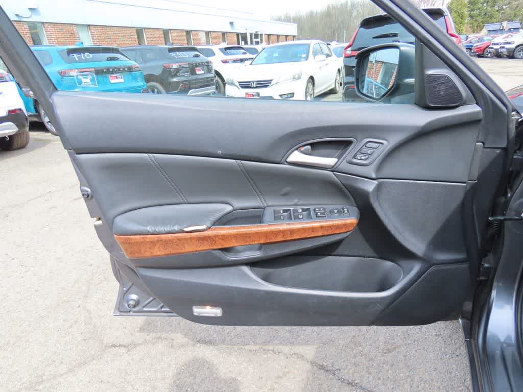 Thumbnail: 2011 Honda Accord - 15