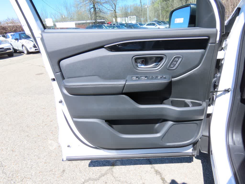 Thumbnail: 2026 Honda Passport - 13