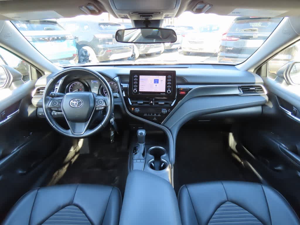 Thumbnail: 2023 Toyota Camry - 17