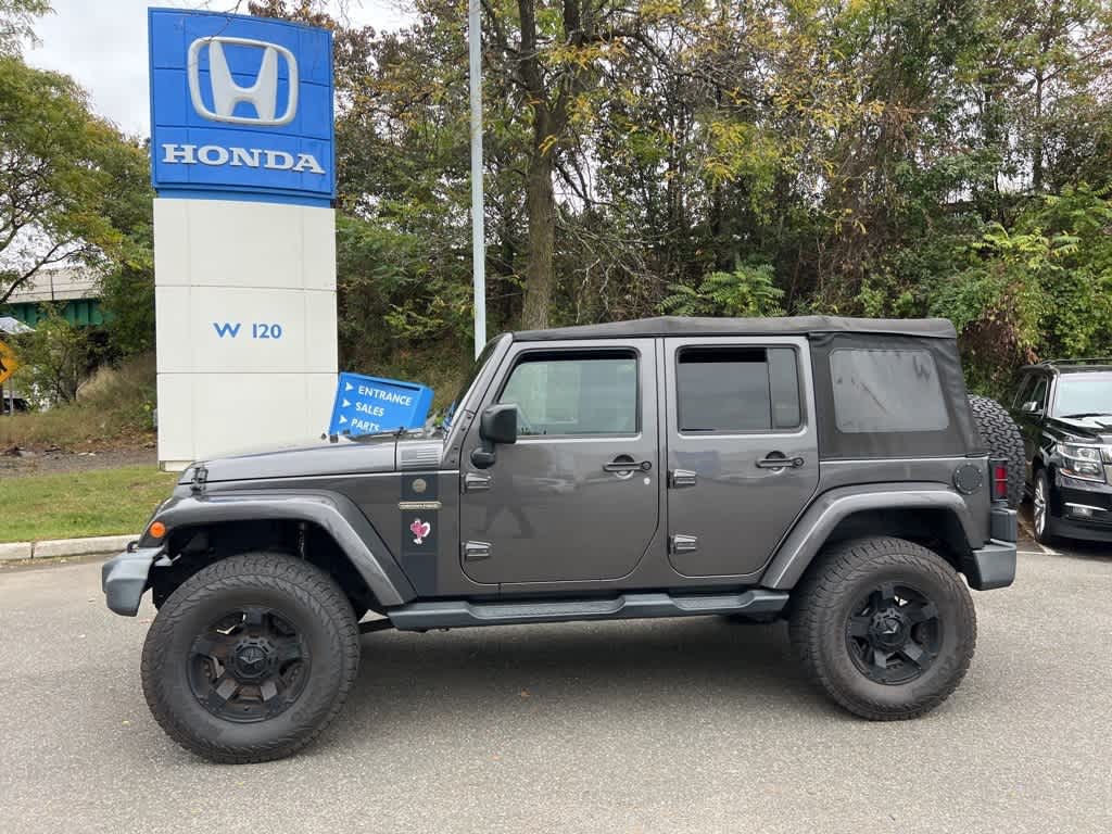 Thumbnail: 2016 Jeep Wrangler - 10