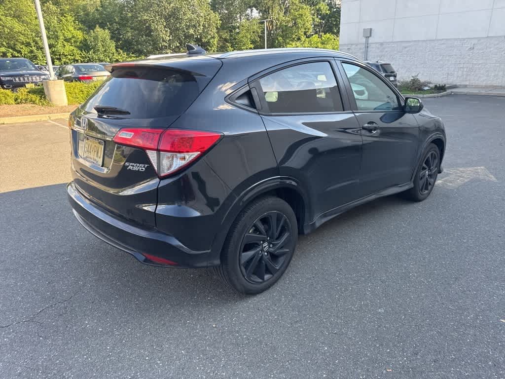 Thumbnail: 2022 Honda HR-V - 12