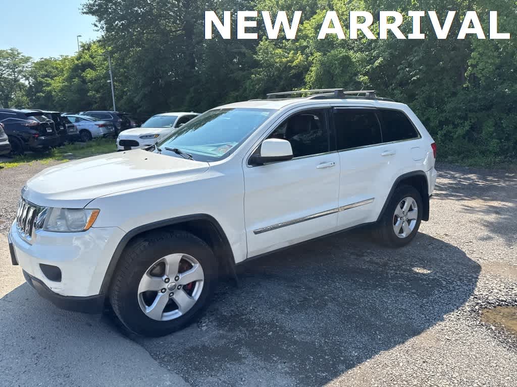 Thumbnail: 2011 Jeep Grand Cherokee - 3