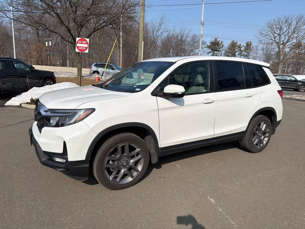 Thumbnail: 2023 Honda Passport - 3