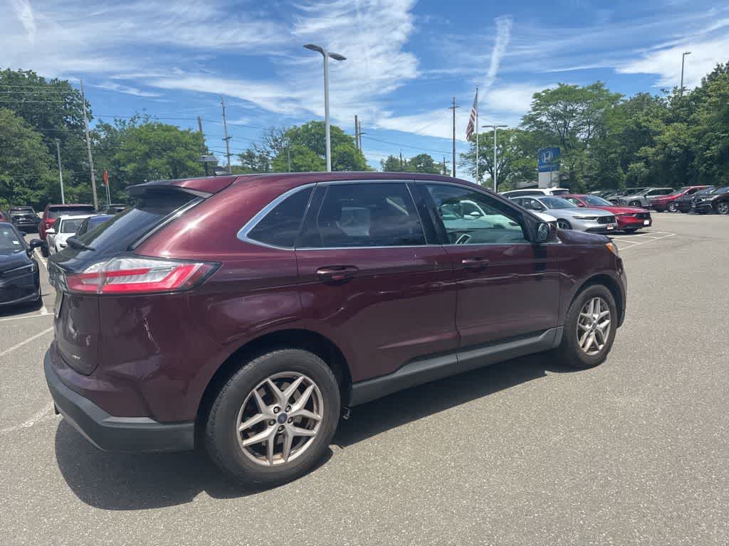 Thumbnail: 2021 Ford Edge - 15