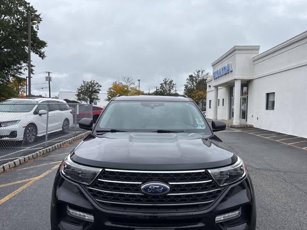 Thumbnail: 2020 Ford Explorer - 3