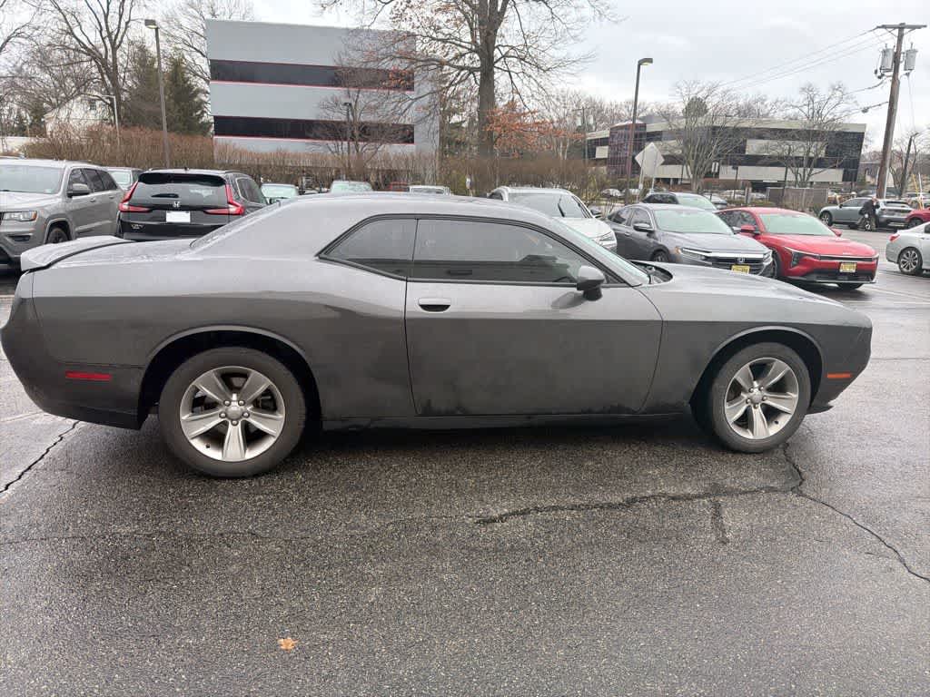 Thumbnail: 2019 Dodge Challenger - 14
