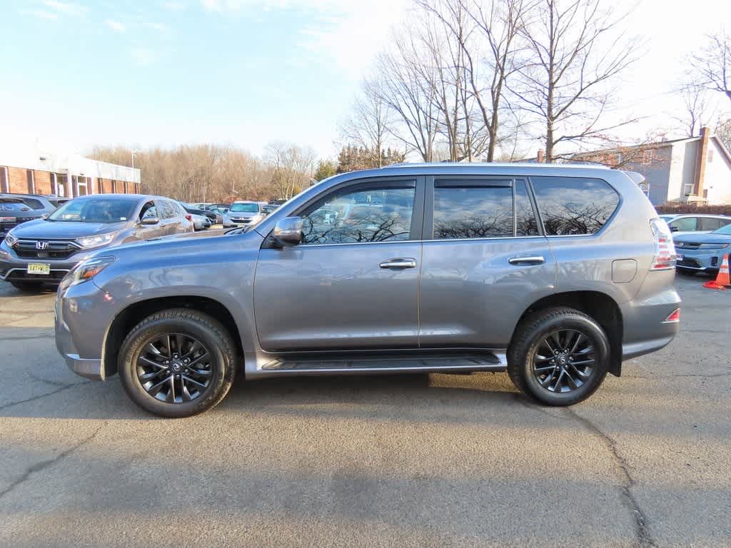 Thumbnail: 2023 Lexus GX - 3